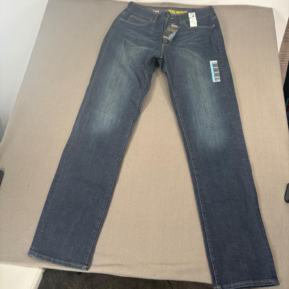 Lee Extreme Motion Jeans Mens Size 32x36 Dark Blue Athletic Tapered 2015279